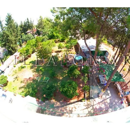 Villa Omar